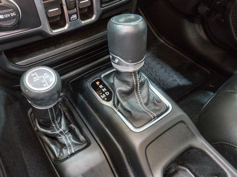 Used 2021 Jeep Wrangler Unlimited Sahara w/ Cold Weather Group image 21