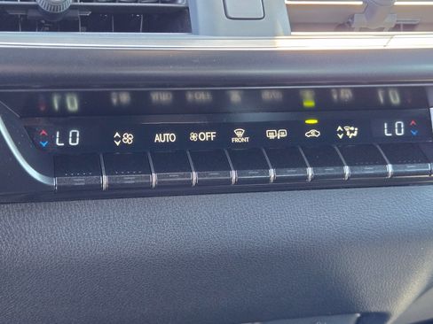 Used 2025 Lexus UX 300h FWD image 19
