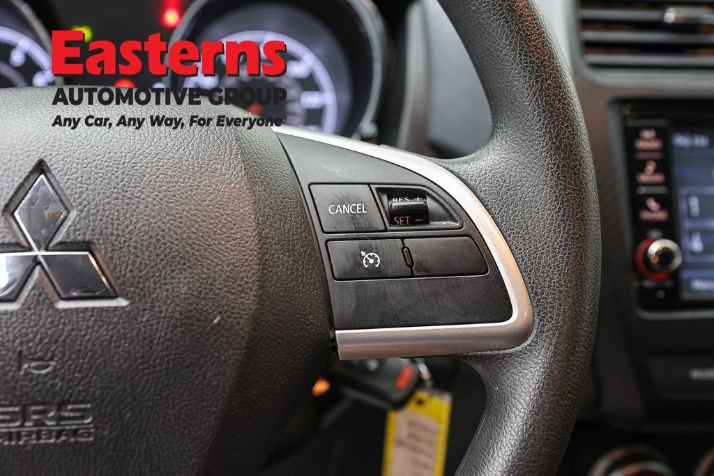 Used 2021 Mitsubishi Outlander Sport ES FWD image 18