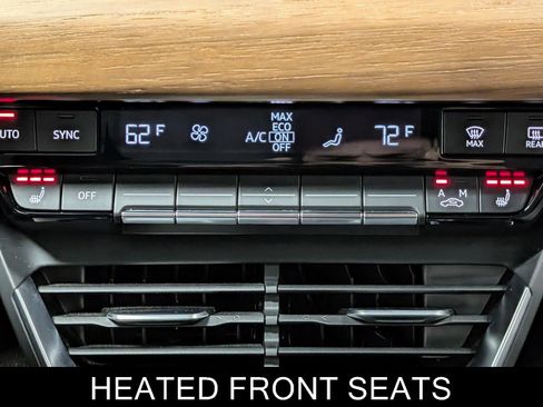 Used 2023 Audi e-tron GT Premium Plus image 27