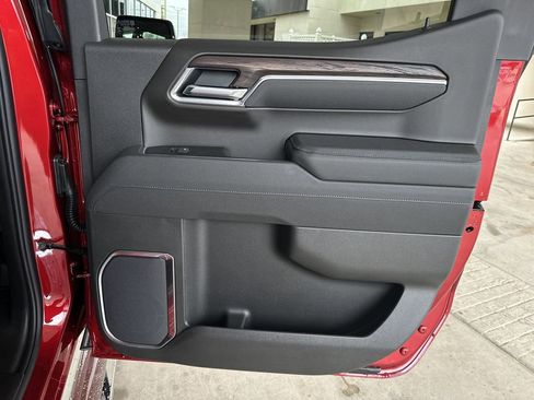 New 2026 GMC Sierra 1500 SLT w/ SLT Premium Plus Package image 34