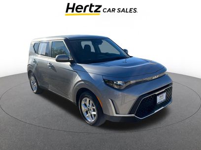 Used 2025 Kia Soul LX w/ LX Technology Package