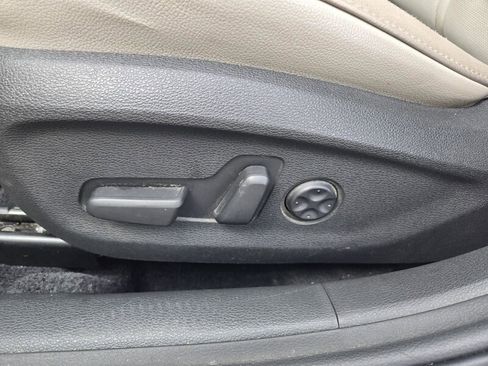 Used 2019 Hyundai Sonata Limited image 19