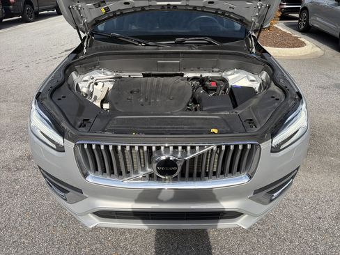 Certified 2023 Volvo XC90 B5 Plus w/ Protection Package Premier image 36