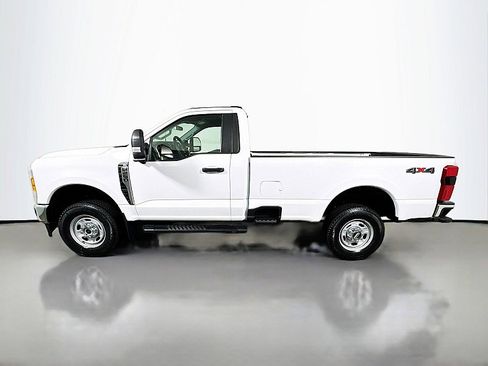 Used 2023 Ford F250 XL w/ 360-Degree Camera Package image 4
