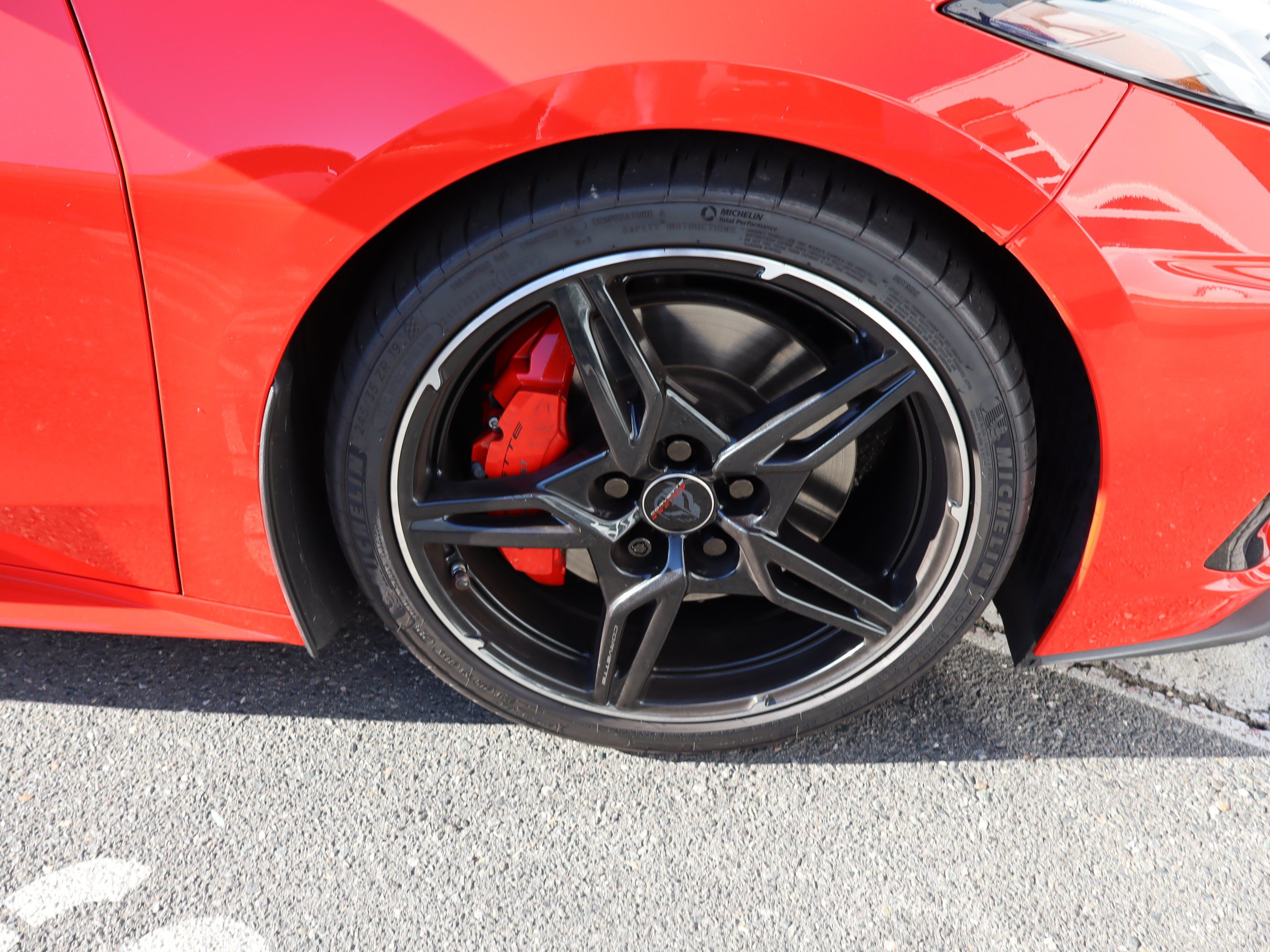 Used 2020 Chevrolet Corvette Stingray Preferred Cpe w/ 2LT Preferred Equipment Group RWD image 36
