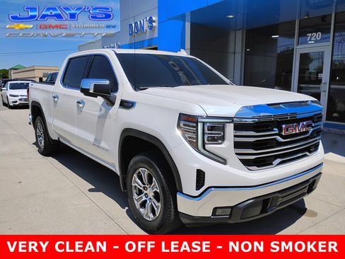 Used 2023 GMC Sierra 1500 SLT w/ SLT Convenience Package AWD/4WD image 1