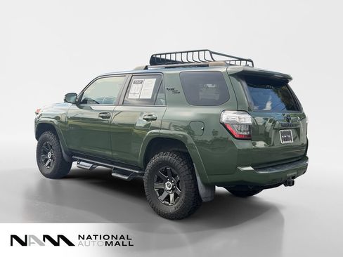 Used 2022 Toyota 4Runner Trail Special Edition AWD/4WD image 3