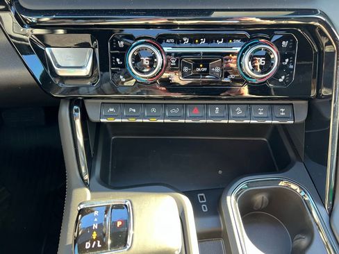 Used 2024 GMC Sierra 1500 AT4X w/ AT4X AEV Edition image 30