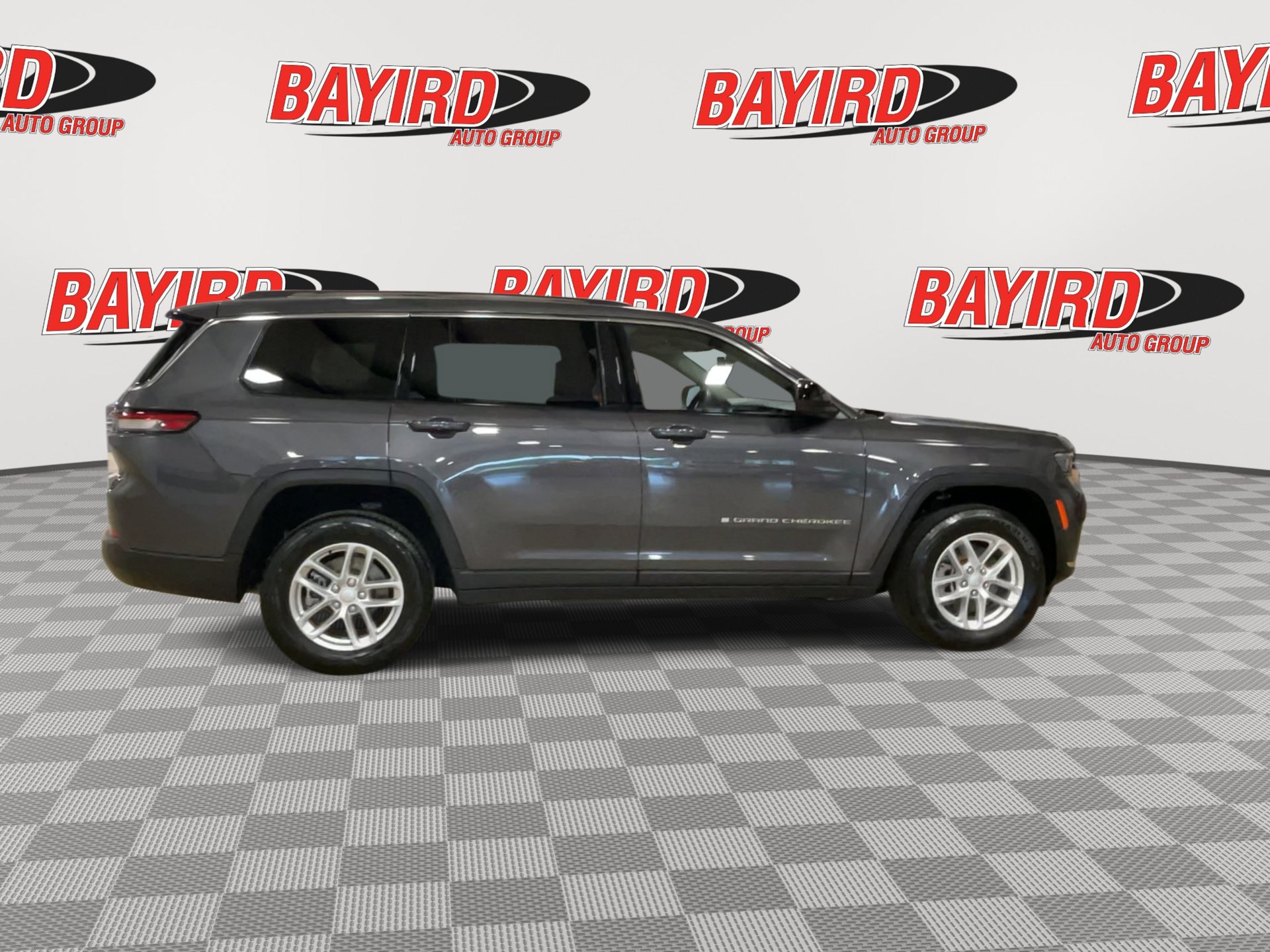 Used 2023 Jeep Grand Cherokee L Laredo w/ Luxury Tech Group I AWD/4WD image 9