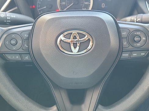 Used 2021 Toyota Corolla LE w/ LE Premium Package FWD image 25