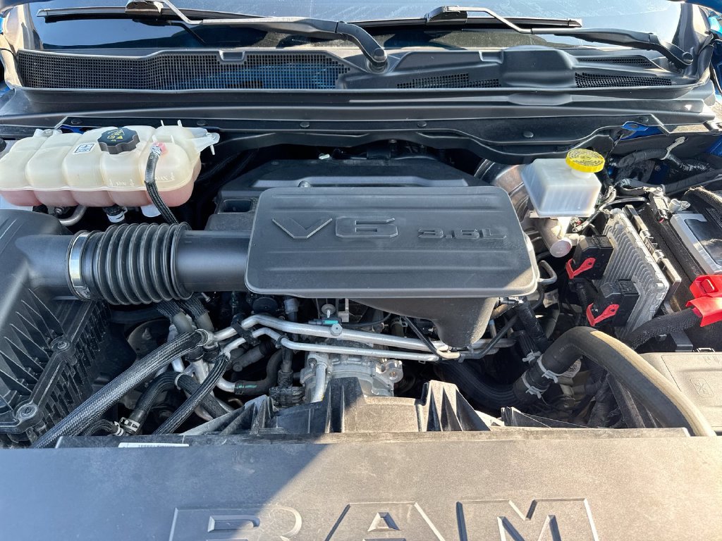 Used 2021 RAM 1500 Laramie AWD/4WD image 25