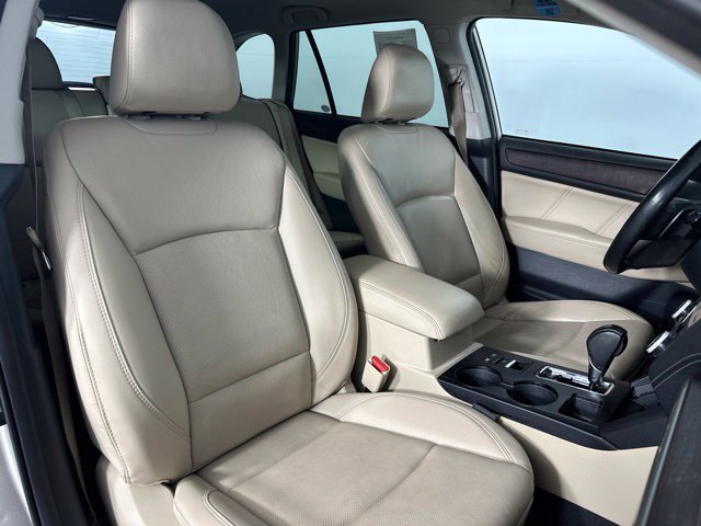 Used 2019 Subaru Outback 2.5i Limited AWD/4WD image 26