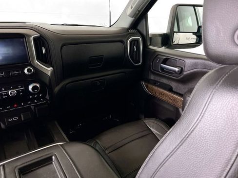 Used 2021 GMC Sierra 2500 Denali w/ Denali Ultimate Package AWD/4WD image 28