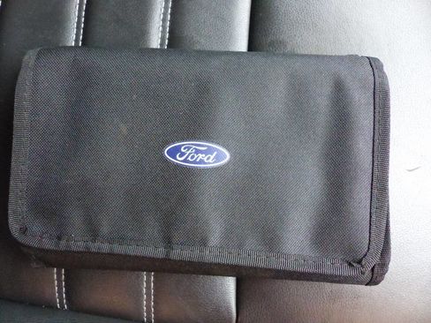 Used 2017 Ford Escape SE w/ SE Leather Comfort Package image 46