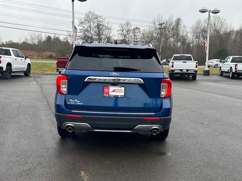 Used 2023 Ford Explorer Limited w/ Equipment Group 301A image 5