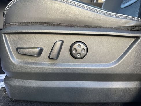 Used 2025 INFINITI QX80 Luxe image 14