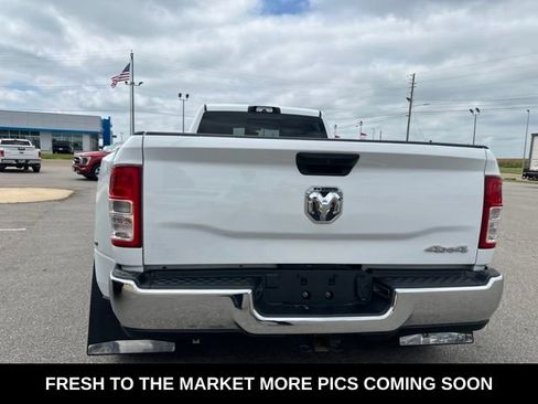 Used 2024 RAM 3500 Tradesman w/ Chrome Appearance Group AWD/4WD image 23