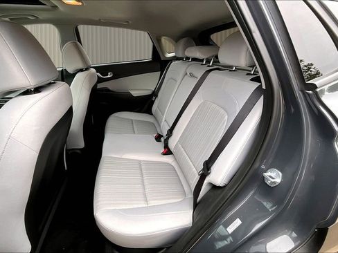 Used 2023 Hyundai Kona SEL w/ Convenience Package image 26