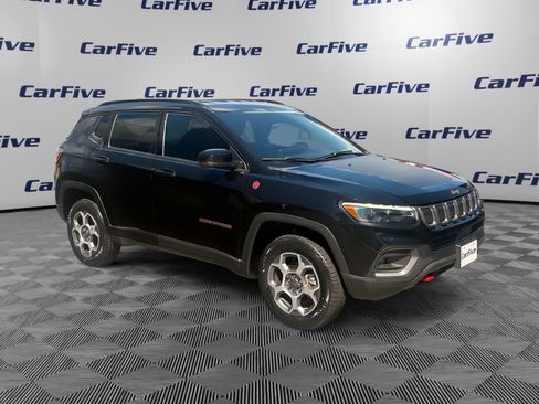 Used 2022 Jeep Compass Trailhawk w/ Trailhawk Elite Group AWD/4WD image 8