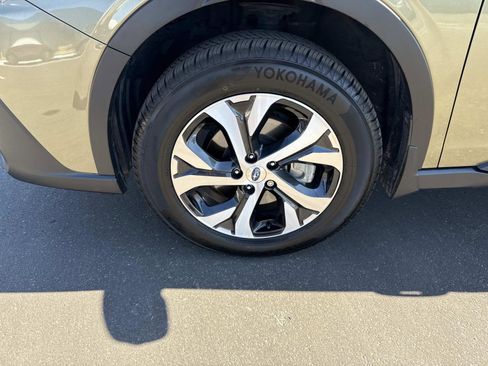 Used 2022 Subaru Outback Touring XT image 7