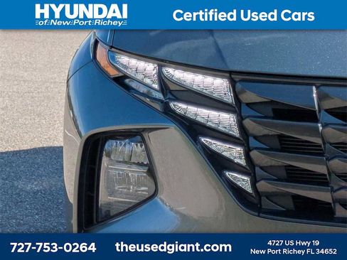 Certified 2022 Hyundai Tucson SE image 9