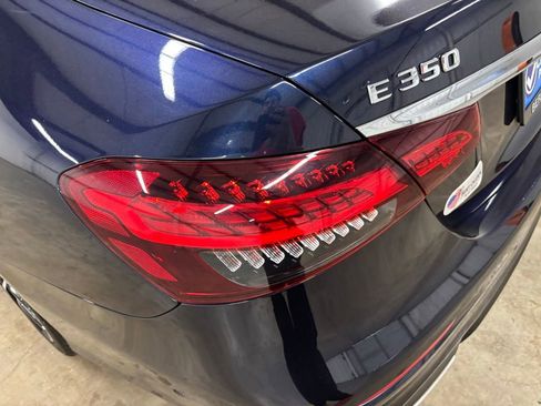 Used 2022 Mercedes-Benz E 350 Sedan image 8