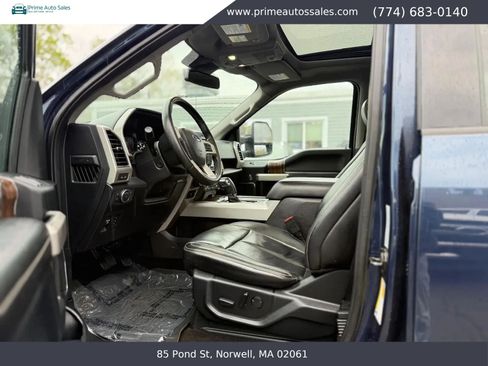 Used 2019 Ford F150 Lariat w/ Equipment Group 502A Luxury AWD/4WD image 11
