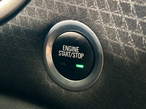 Used 2024 Chevrolet Malibu LT image 29