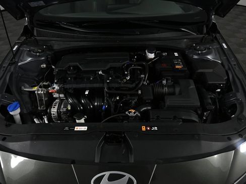 Used 2024 Hyundai Elantra SEL w/ Convenience Package FWD image 30