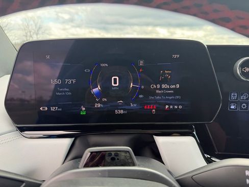 Used 2025 Chevrolet Silverado EV RST image 38