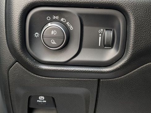 Used 2023 RAM 1500 Big Horn AWD/4WD image 20