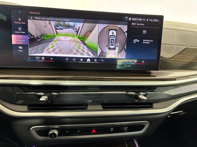 Used 2025 BMW X7 xDrive40i w/ Premium Package AWD/4WD image 17