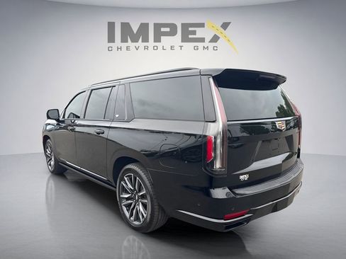 Used 2023 Cadillac Escalade ESV Sport w/ Touring Package AWD/4WD image 3