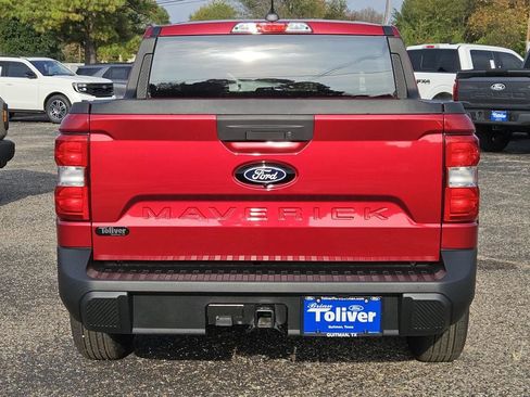 New 2025 Ford Maverick XLT image 8