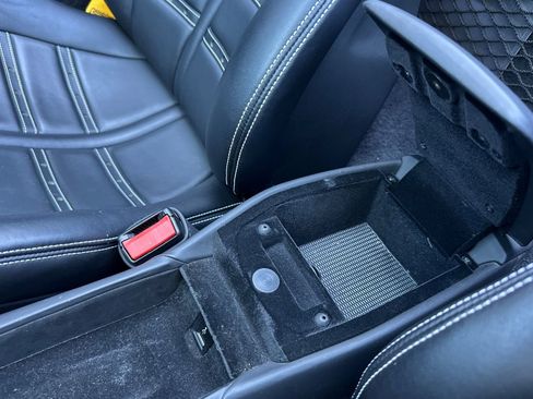 Used 2019 Ferrari 488 Spider image 26