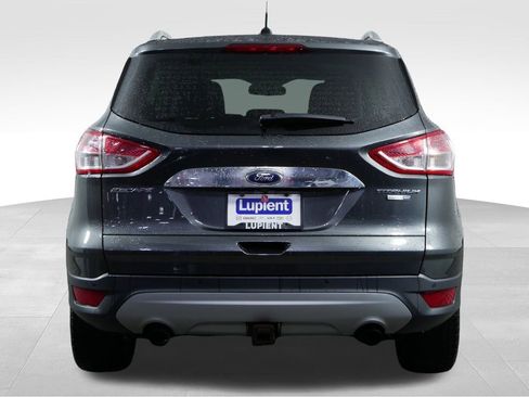 Used 2016 Ford Escape Titanium image 9