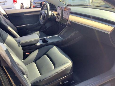 Used 2021 Tesla Model 3 Long Range AWD/4WD image 15