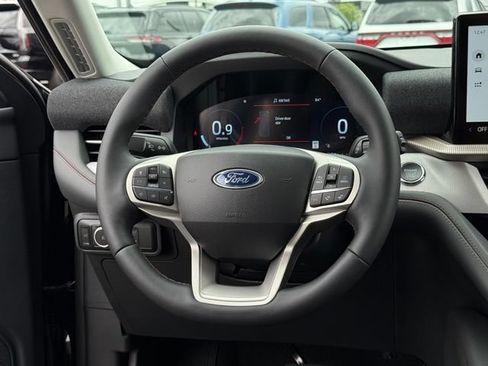 New 2026 Ford Explorer Active w/ Active Comfort Package AWD/4WD image 7
