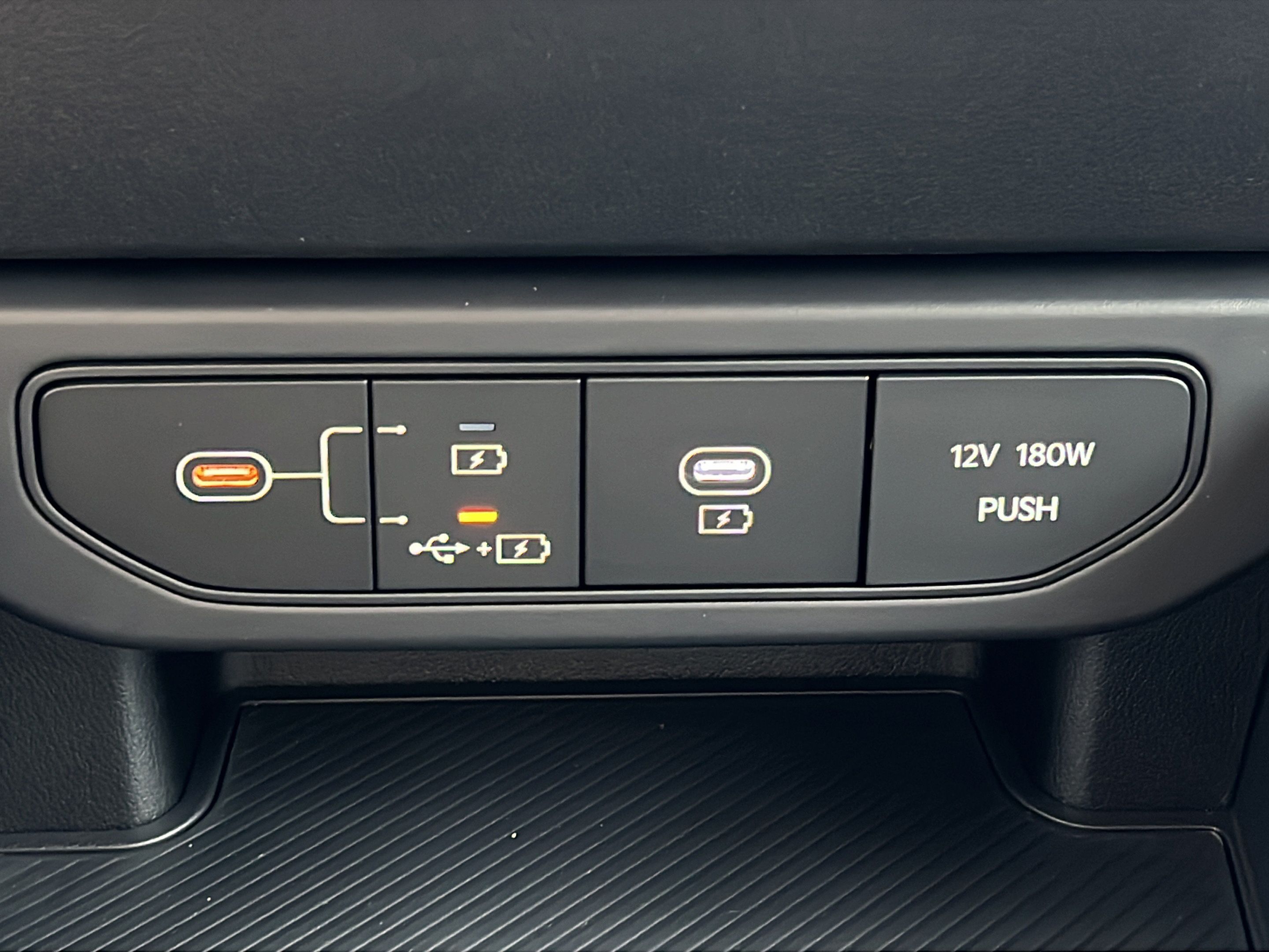 New 2026 Kia K4 FWD image 15