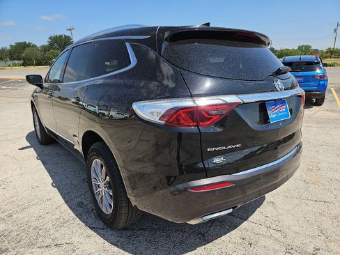 Used 2024 Buick Enclave Premium FWD image 8