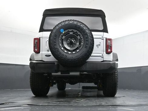 New 2025 Ford Bronco Outer Banks w/ Sasquatch Package image 29