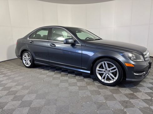 Used 2013 Mercedes-Benz C 300 4MATIC Sedan image 7