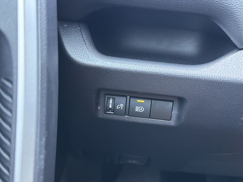 Certified 2025 Toyota RAV4 XLE FWD image 13