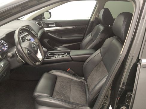 Used 2017 Nissan Maxima SR w/ Midnight Edition FWD image 17