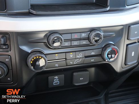 New 2026 Ford F350 XL w/ XL Chrome Package image 25