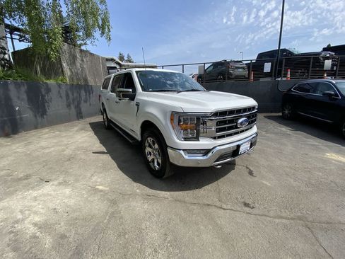 Used 2021 Ford F150 Lariat w/ Max Trailer Tow Package AWD/4WD image 8