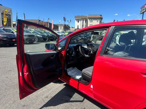 Used 2010 Honda Fit image 12