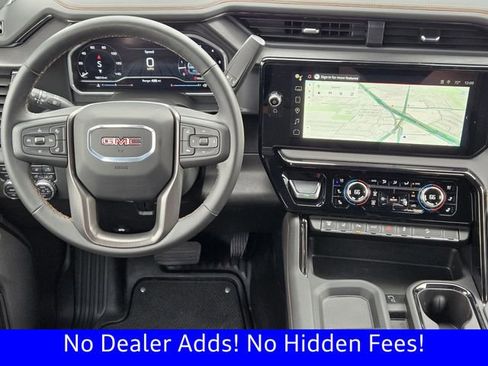 Used 2025 GMC Sierra 2500 AT4 image 28