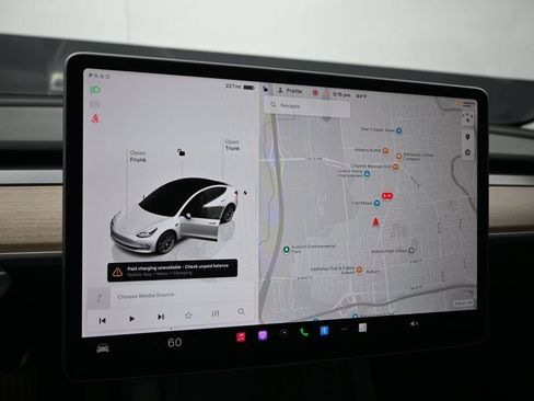 Used 2023 Tesla Model 3 Standard Range RWD image 7